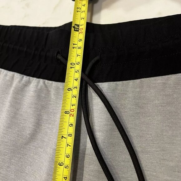 BYLT Premium Joggers Mens XL Gray Sweatpants Zip Pockets Gym Activewear (READ) - Picture 7 of 10